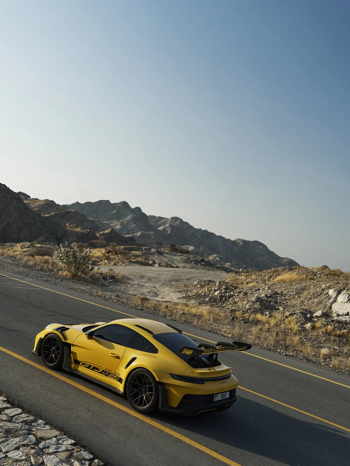 Porsche 911 GT3 RS Yellow — 12