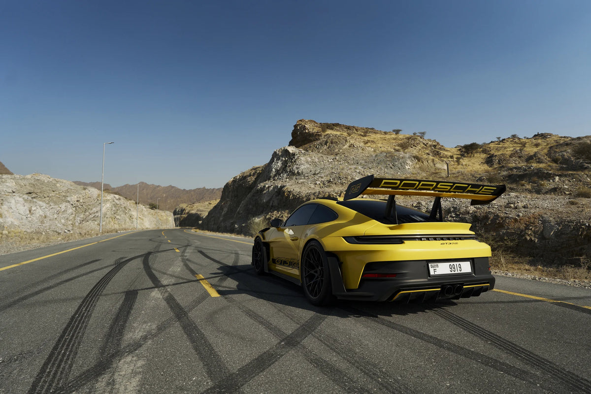 Porsche 911 GT3 RS Yellow — 06